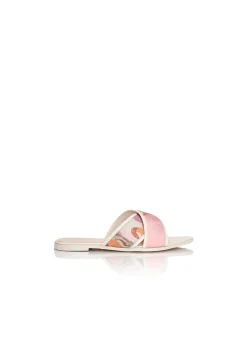 Lori Slippers-Zuli<Andrea Iyamah New