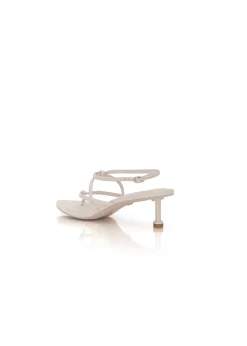 Vee Sandals-Ivory<Andrea Iyamah New