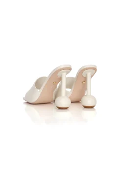 Yuri Sandals-Cream<Andrea Iyamah Store